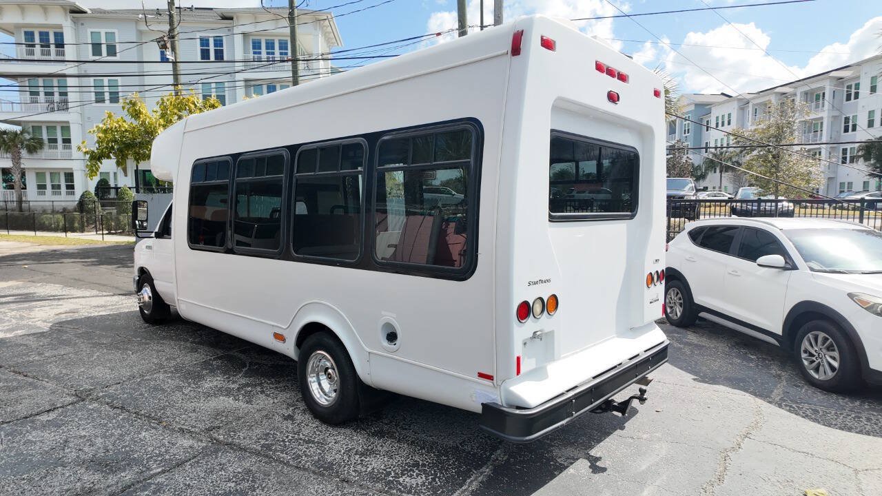 Used 2010 Ford E-450 and Econoline 450 Super Duty RWD image 15