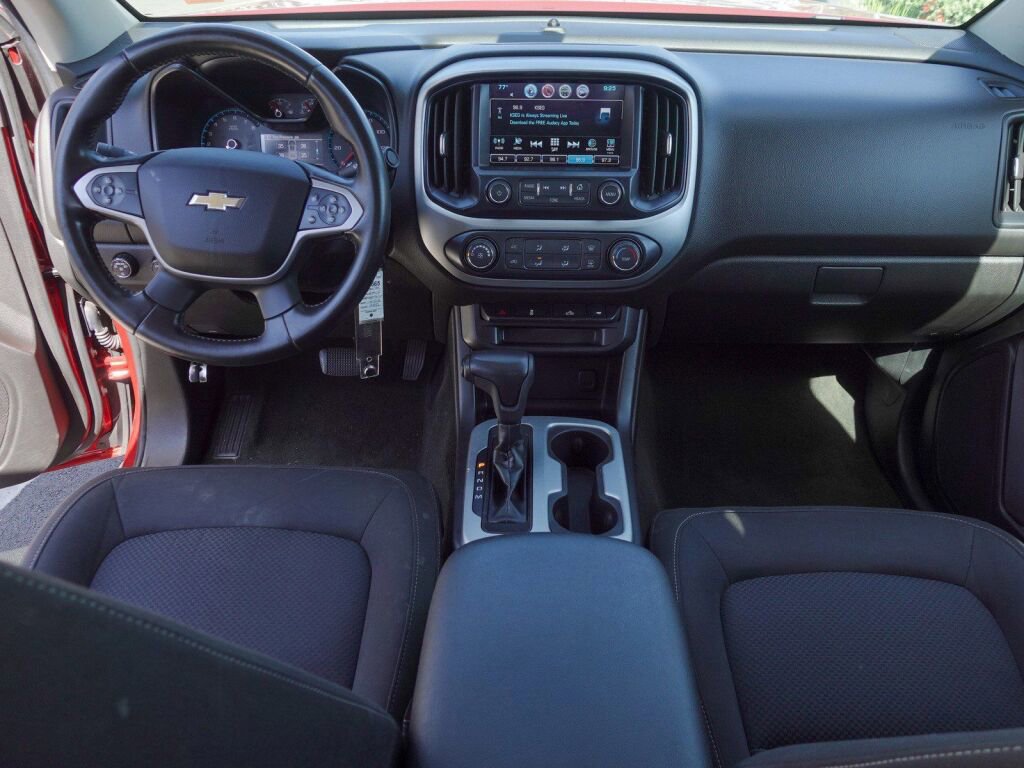 Used 2016 Chevrolet Colorado LT w/ LT Convenience Package image 12