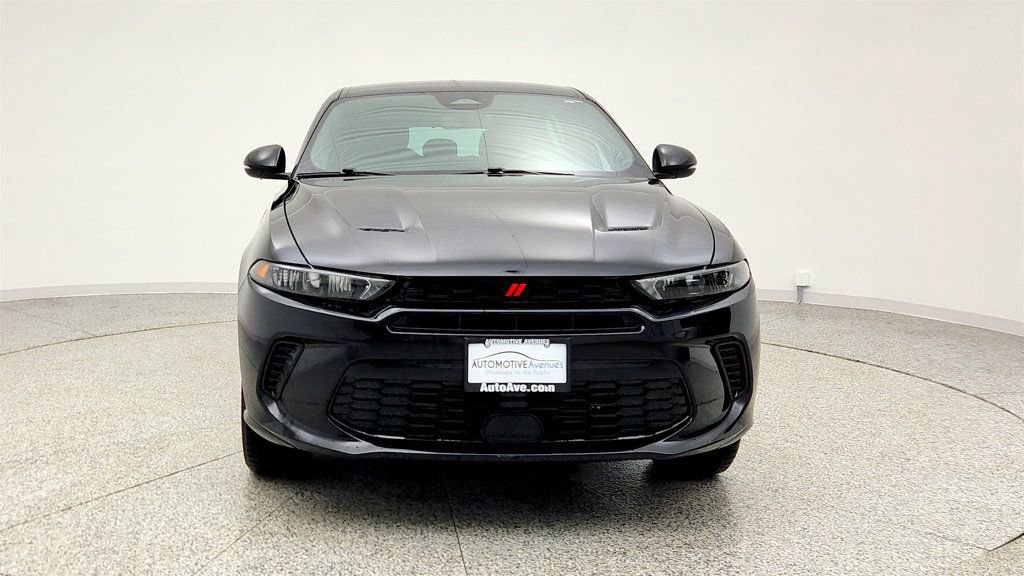 Used 2024 Dodge Hornet R/T w/ R/T Blacktop Package image 2