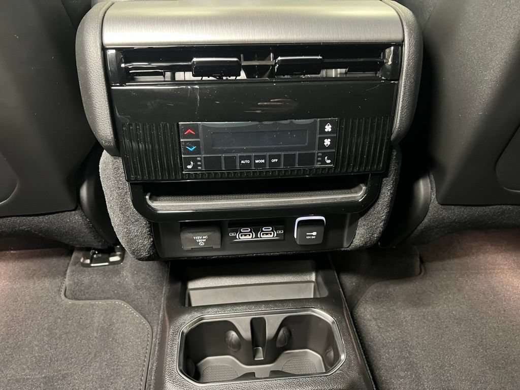 New 2026 Jeep Grand Wagoneer Limited AWD/4WD image 25