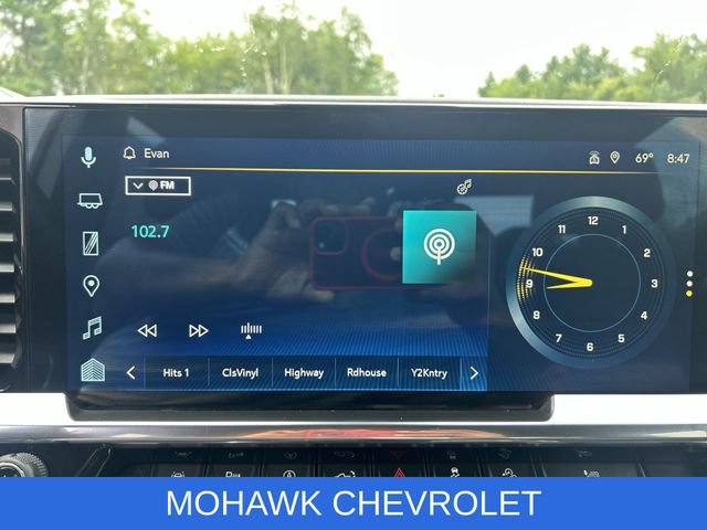 Certified 2024 Chevrolet Silverado 1500 RST w/ Convenience Package II AWD/4WD image 13