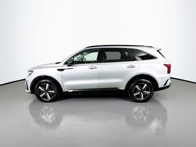 Used 2022 Kia Sorento S image 5