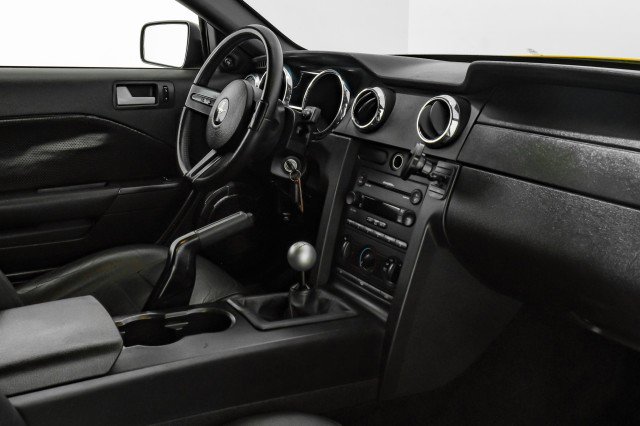 Used 2007 Ford Mustang GT Premium image 15