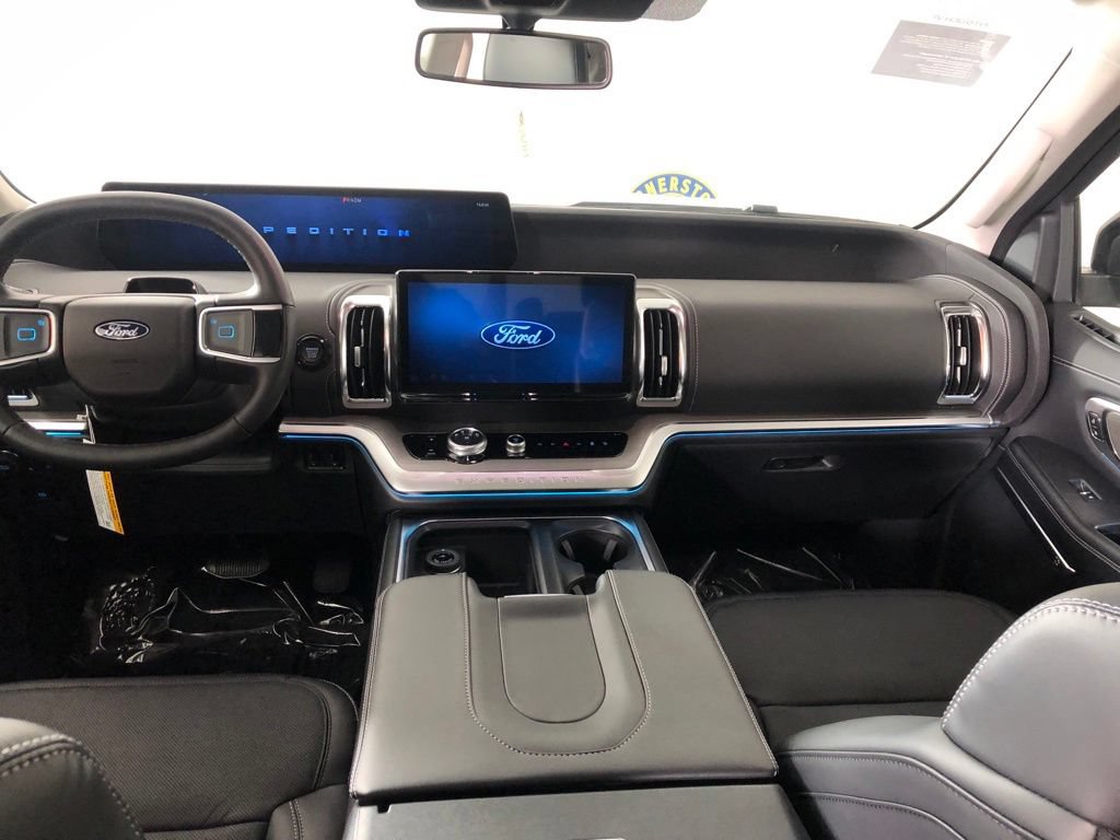 New 2026 Ford Expedition Platinum AWD/4WD image 5