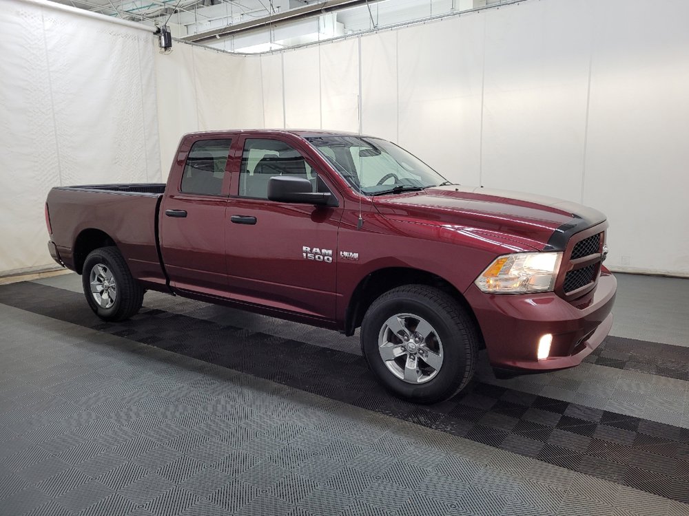 Used 2017 RAM 1500 Express AWD/4WD image 11