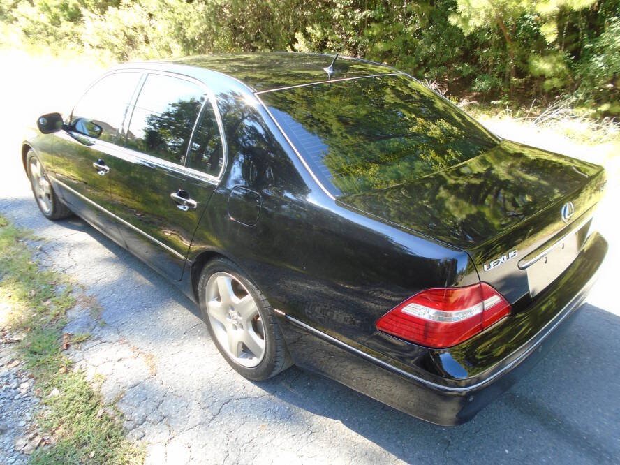Used 2005 Lexus LS 430 RWD image 7