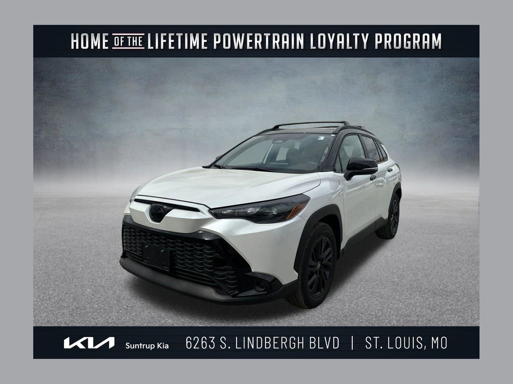 Used 2025 Toyota Corolla Cross AWD Hybrid w/ Moonroof Package