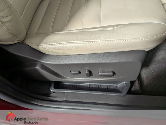 Used 2017 Ford C-MAX Titanium w/ Equipment Group 301A image 41