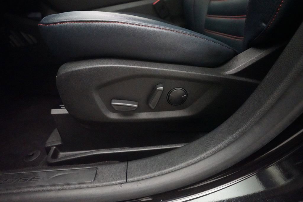 Used 2023 Ford Edge SEL w/ Sport Appearance Package image 31