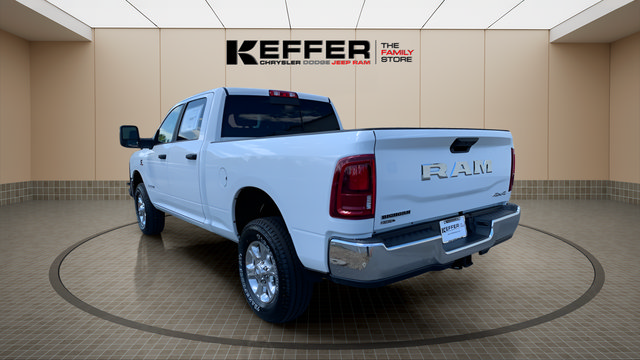 New 2025 RAM 2500 Big Horn AWD/4WD image 3