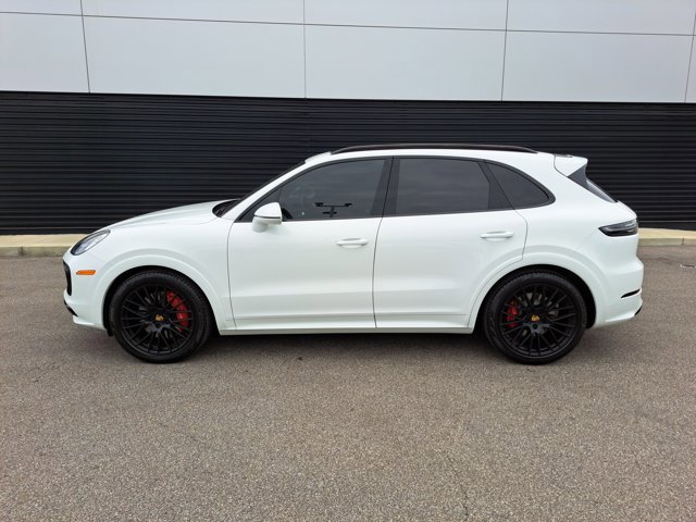 Certified 2021 Porsche Cayenne GTS image 2