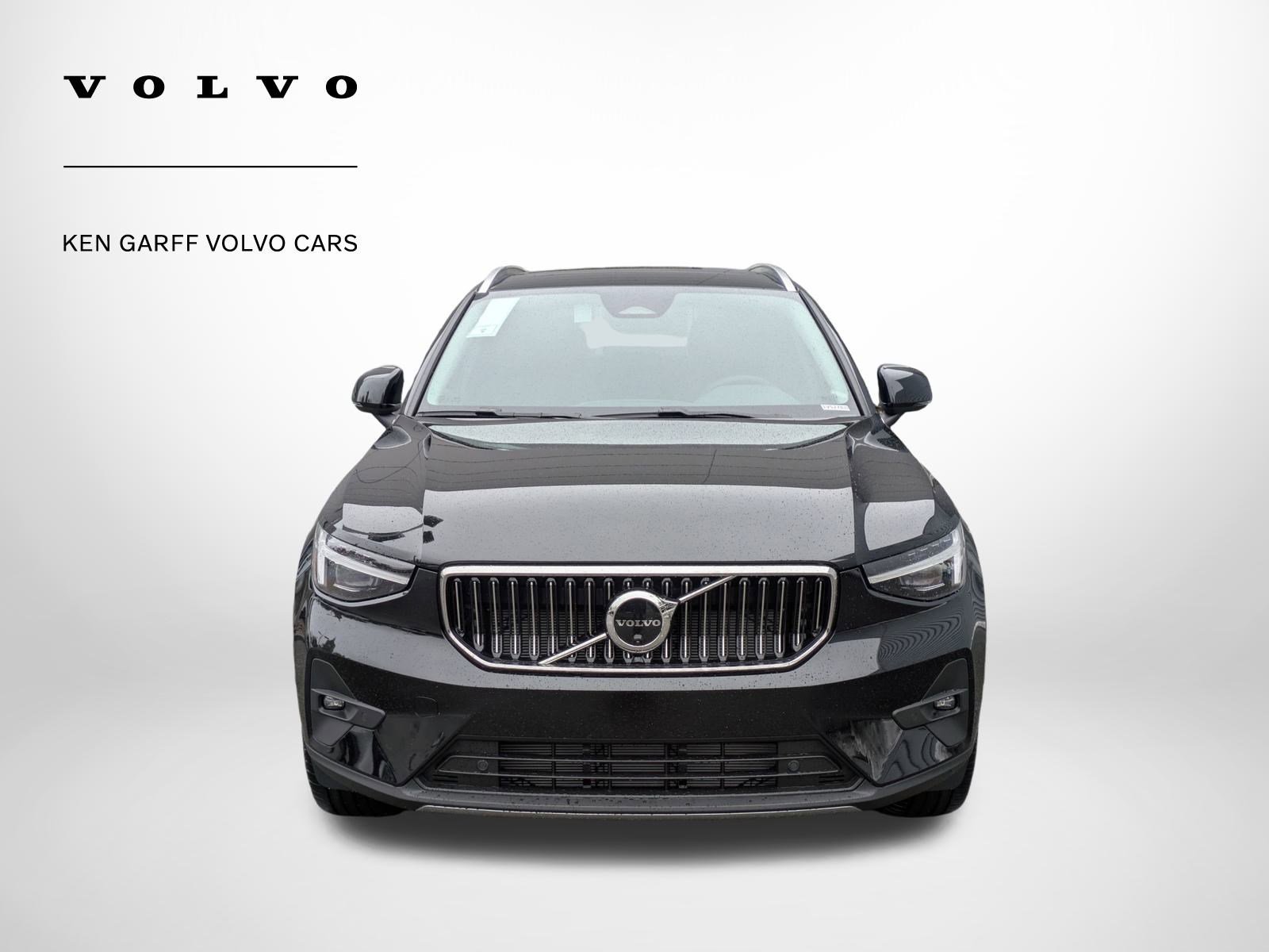 New 2025 Volvo XC40 B5 Plus w/ Protection Package Premier image 9