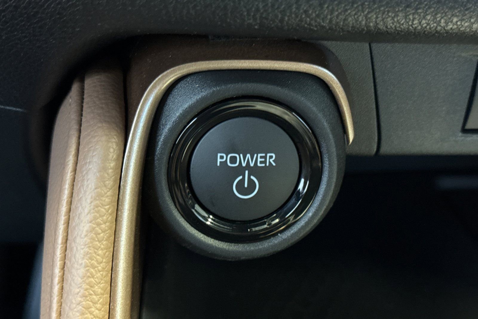 Certified 2026 Toyota Grand Highlander AWD Hybrid image 31