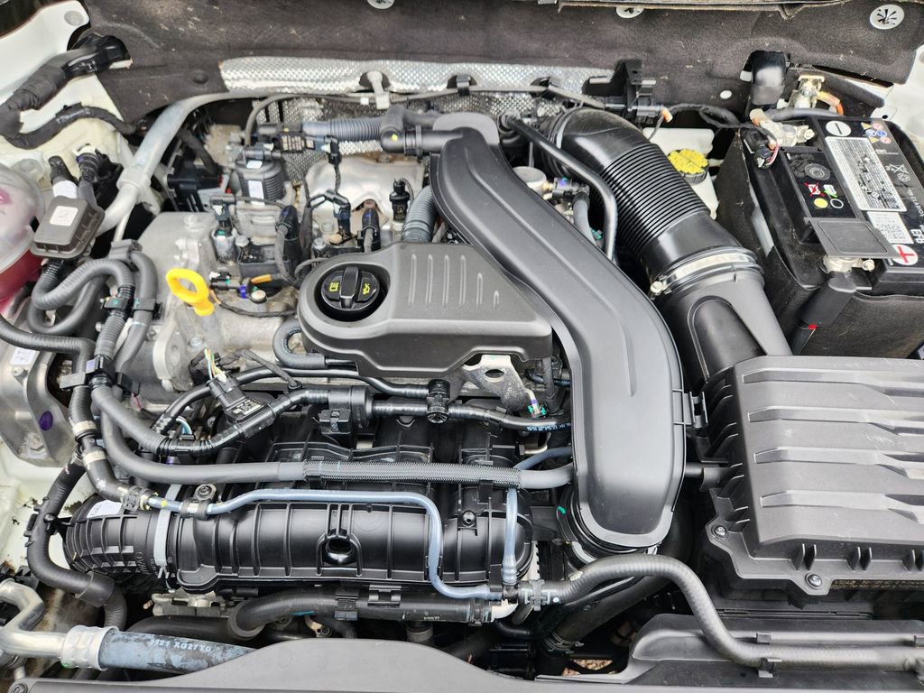 Used 2022 Volkswagen Taos SE image 20