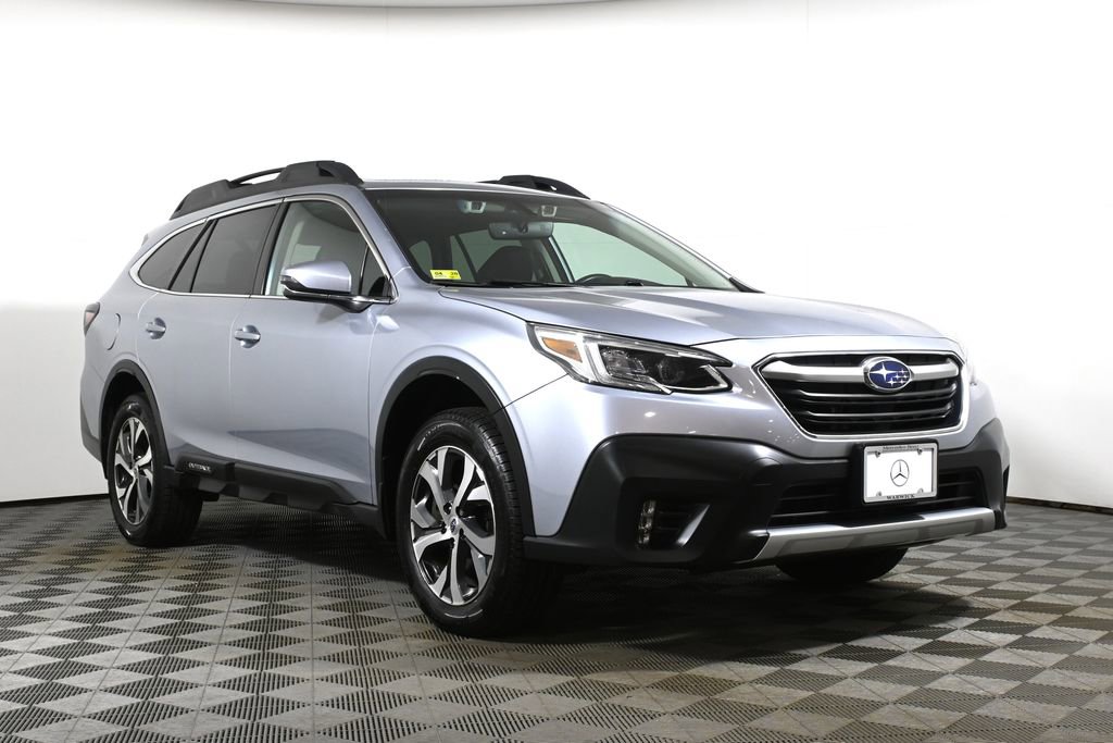 Used 2022 Subaru Outback Limited image 9