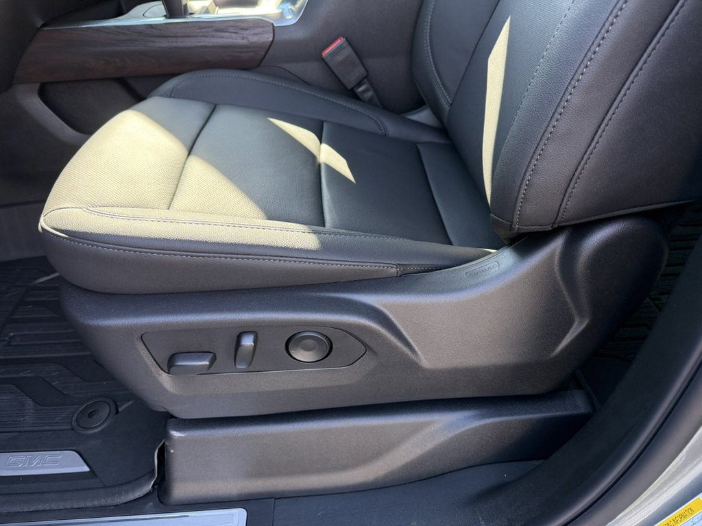 New 2026 GMC Sierra 1500 SLT w/ SLT Premium Plus Package image 14