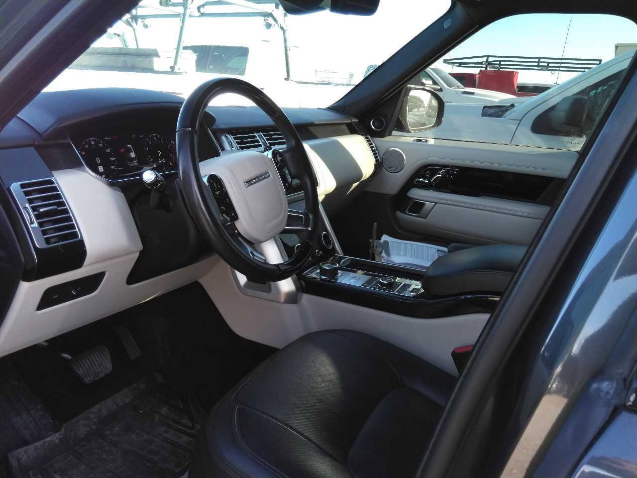 Used 2020 Land Rover Range Rover Long Wheelbase HSE AWD/4WD image 8