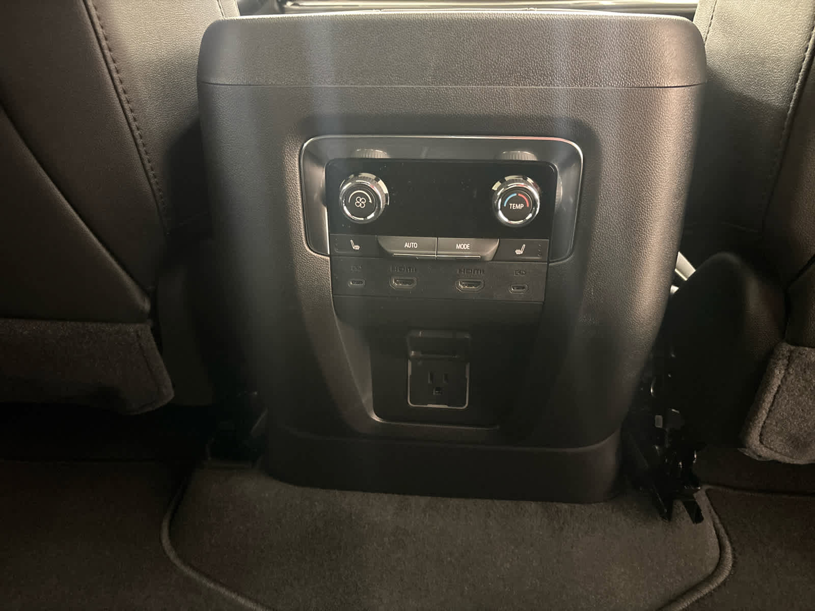 New 2026 Chevrolet Tahoe Premier image 20