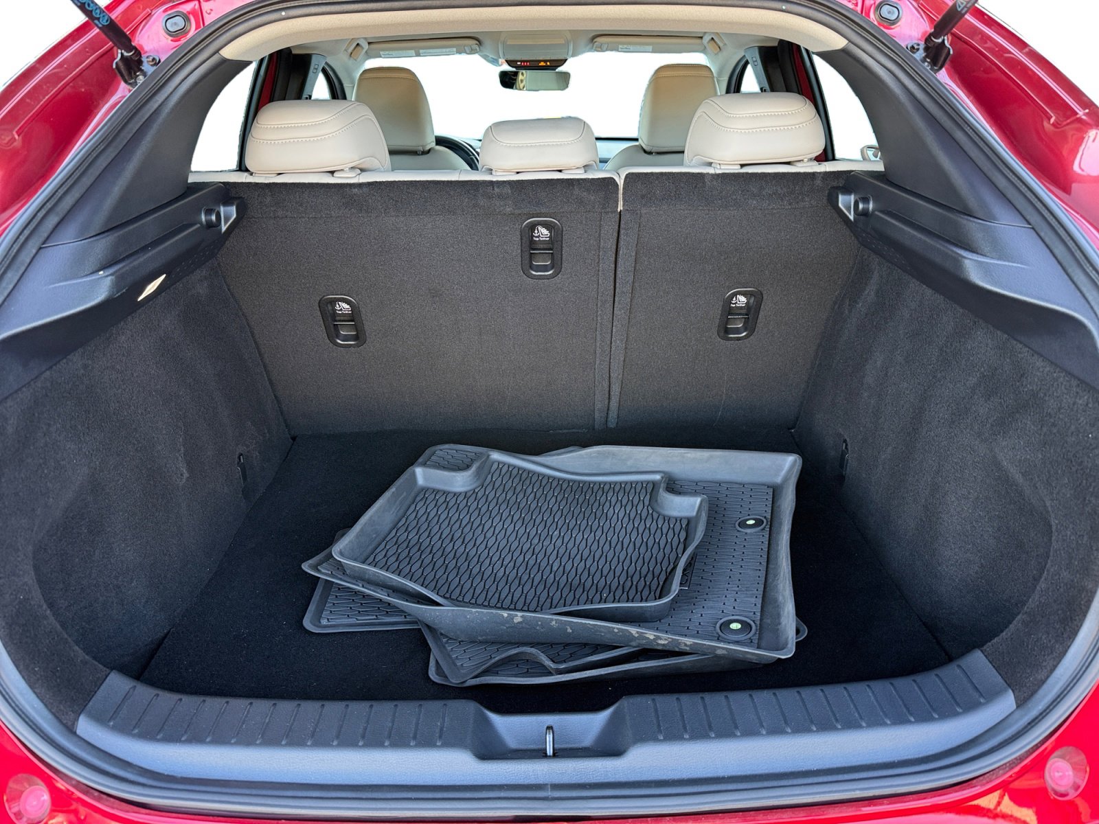 Certified 2023 MAZDA CX-30 AWD 2.5 S w/ Preferred Package image 17