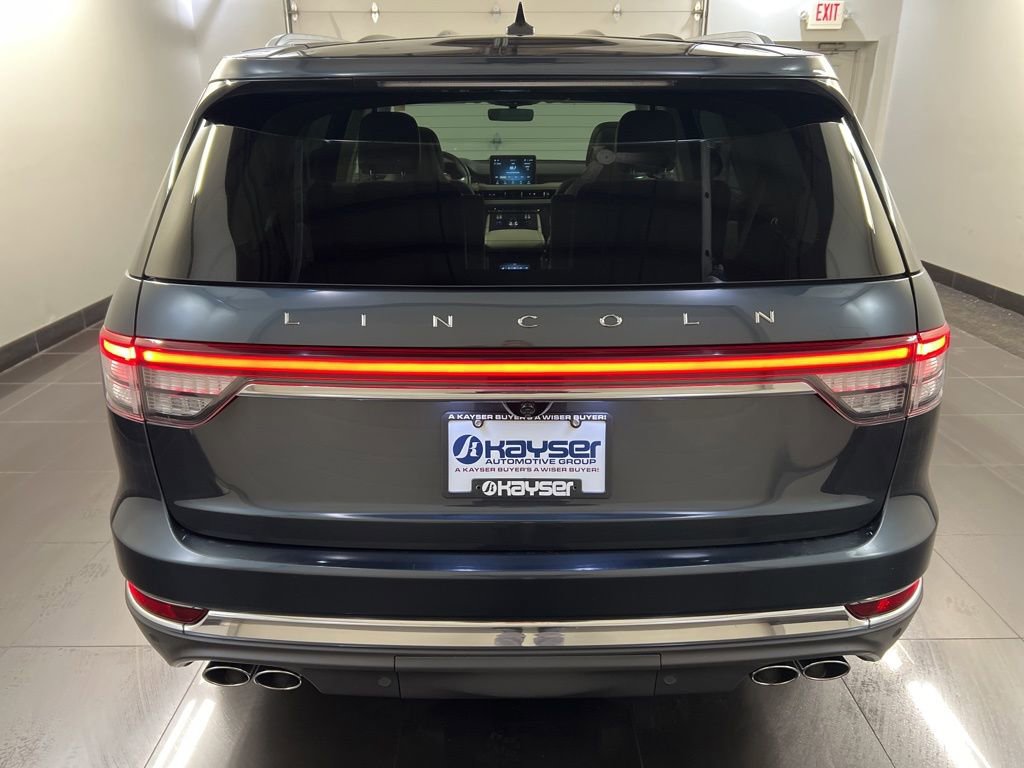 Used 2022 Lincoln Aviator Reserve w/ Equipment Group 201A image 5