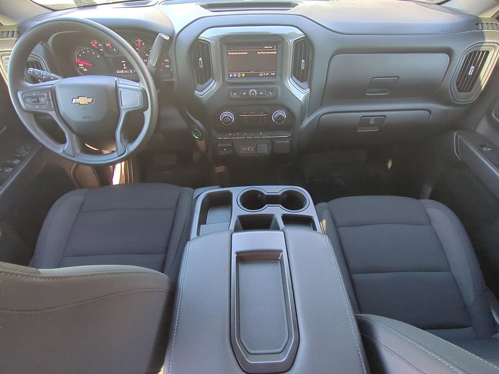 Used 2025 Chevrolet Silverado 1500 Custom image 14