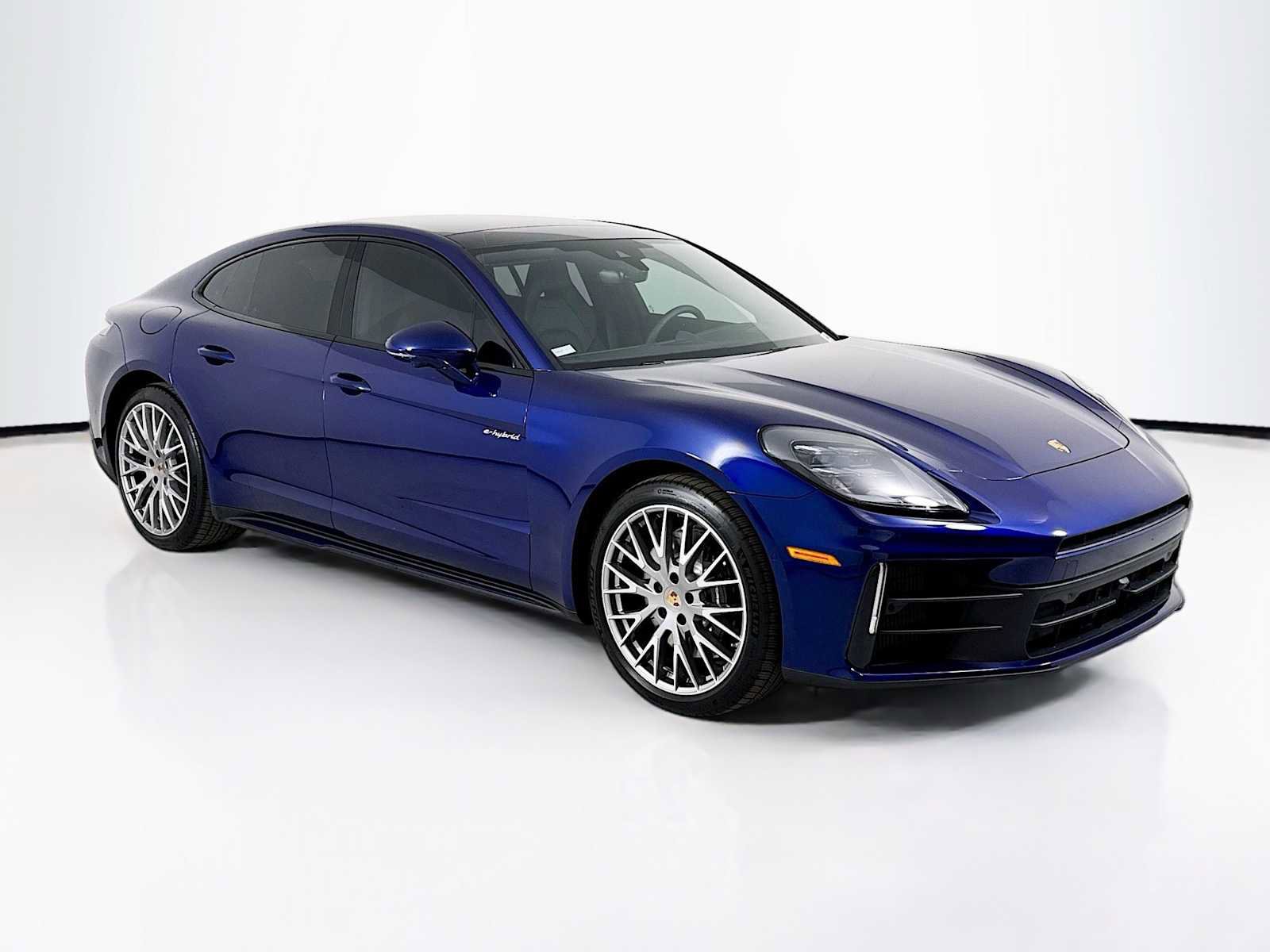 New 2026 Porsche Panamera 4 image 7