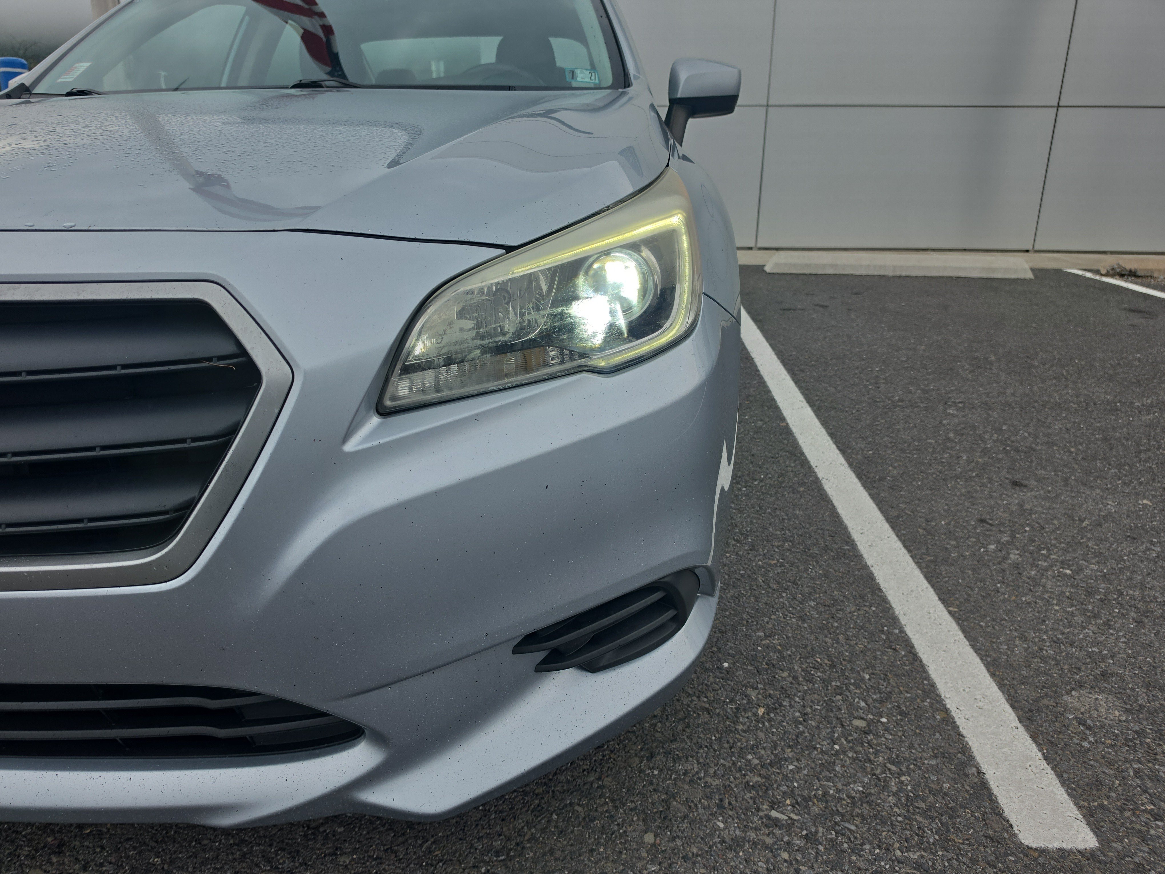 Used 2015 Subaru Legacy 2.5i Premium w/ Moonroof Package AWD/4WD image 10