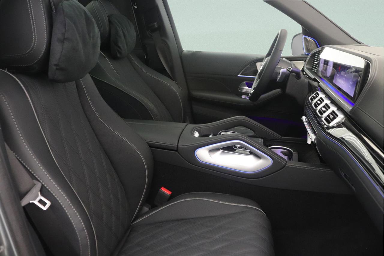 New 2026 Mercedes-Benz Maybach GLS 600 4MATIC image 7