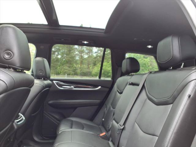 Used 2022 Cadillac XT6 Premium Luxury AWD/4WD image 10