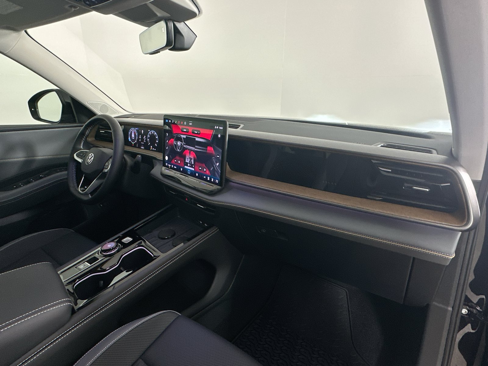 New 2027 Volkswagen Atlas SE AWD/4WD image 47