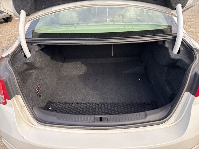 Used 2015 Chevrolet Malibu LT w/ Power Convenience Package image 5