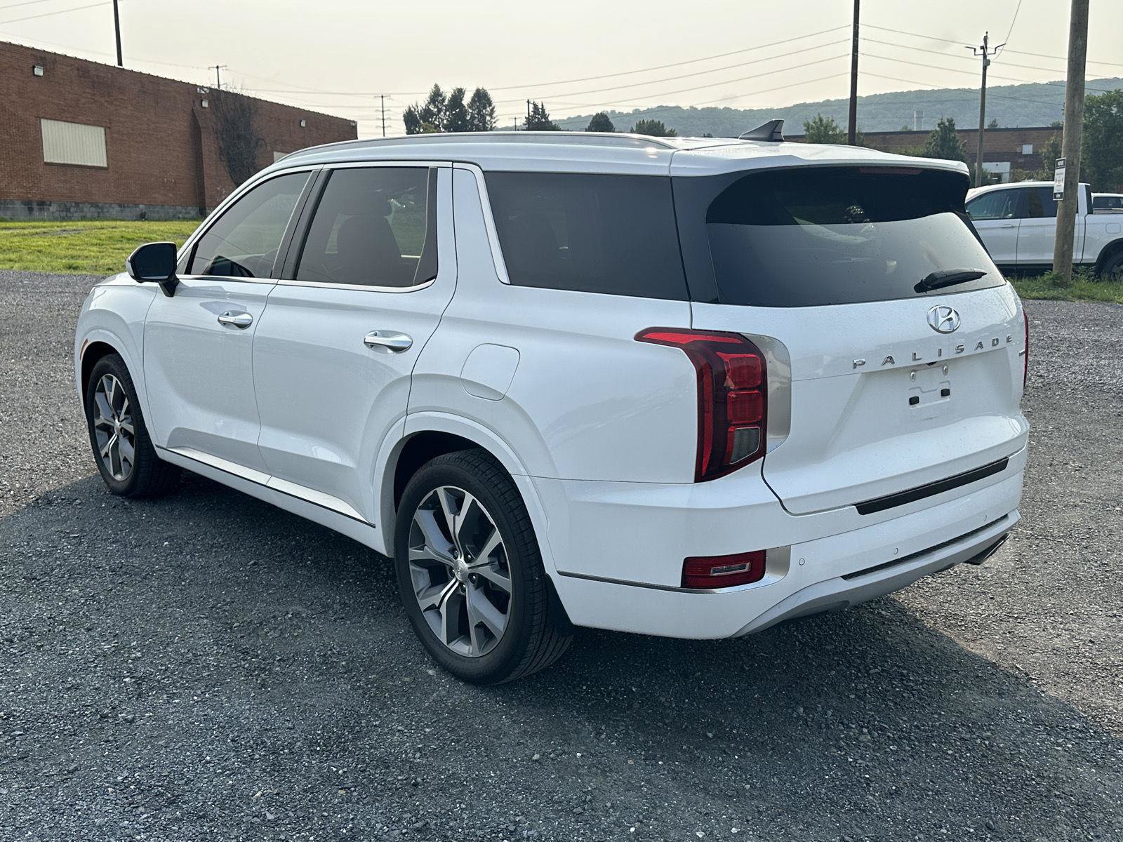 Used 2021 Hyundai Palisade Limited AWD/4WD image 6