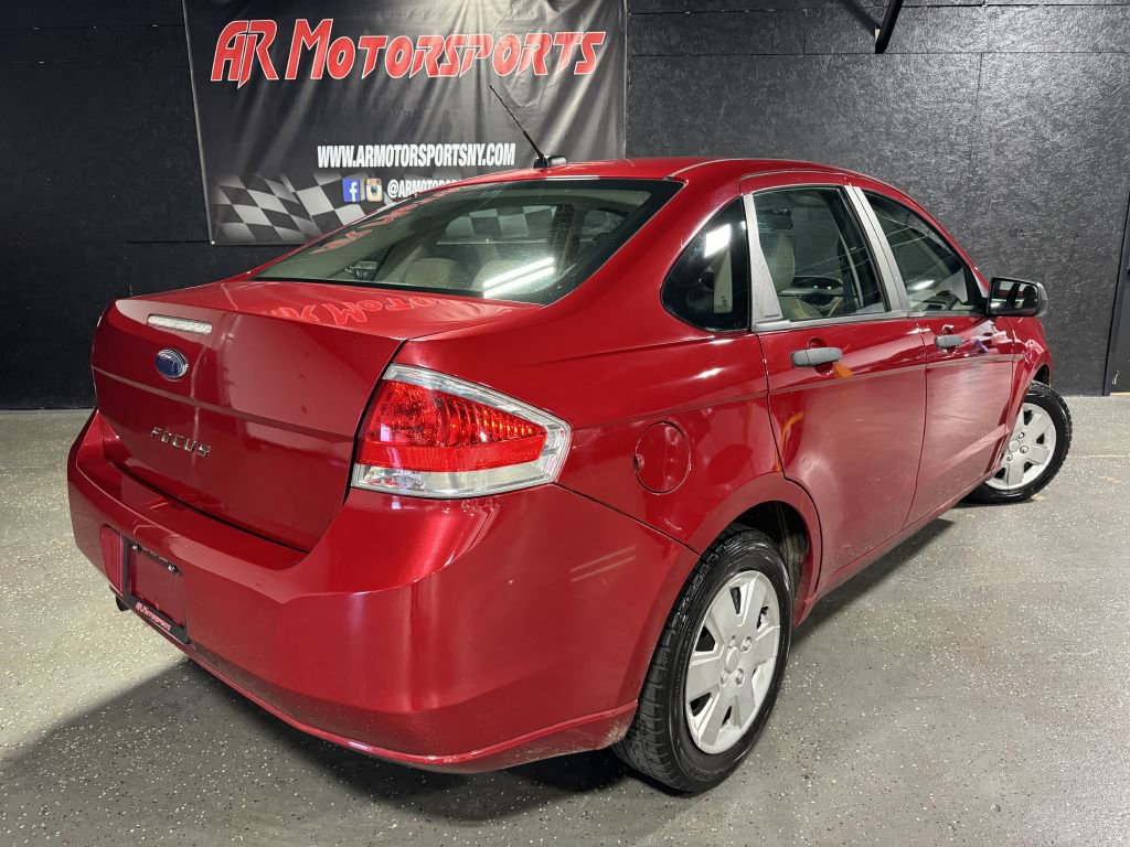 Used 2011 Ford Focus S image 3