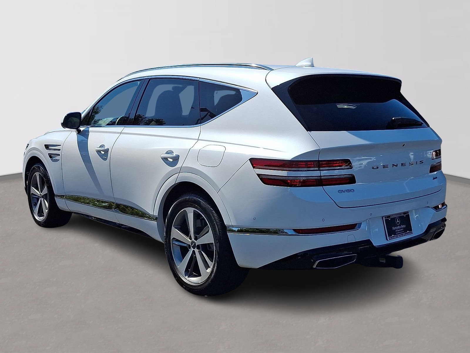 Used 2023 Genesis GV80 2.5T w/ Advanced Package AWD/4WD image 6