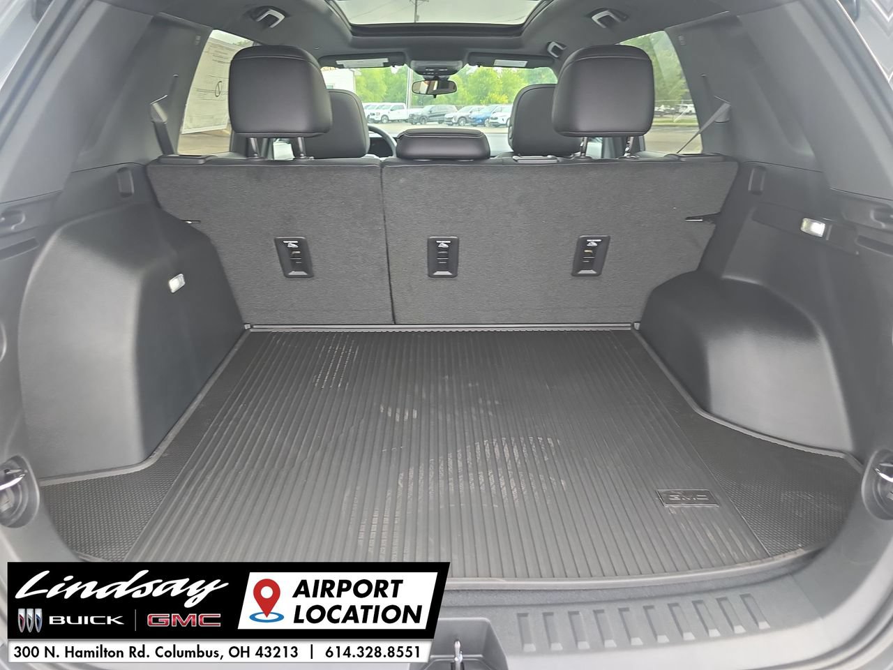 New 2027 GMC Terrain Elevation w/ Elevation Premium Package AWD/4WD image 27