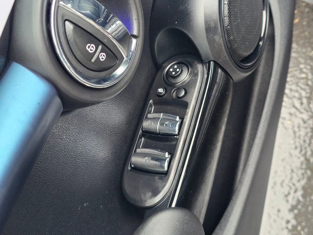 Used 2021 MINI Cooper S w/ Sidewalk Package image 13