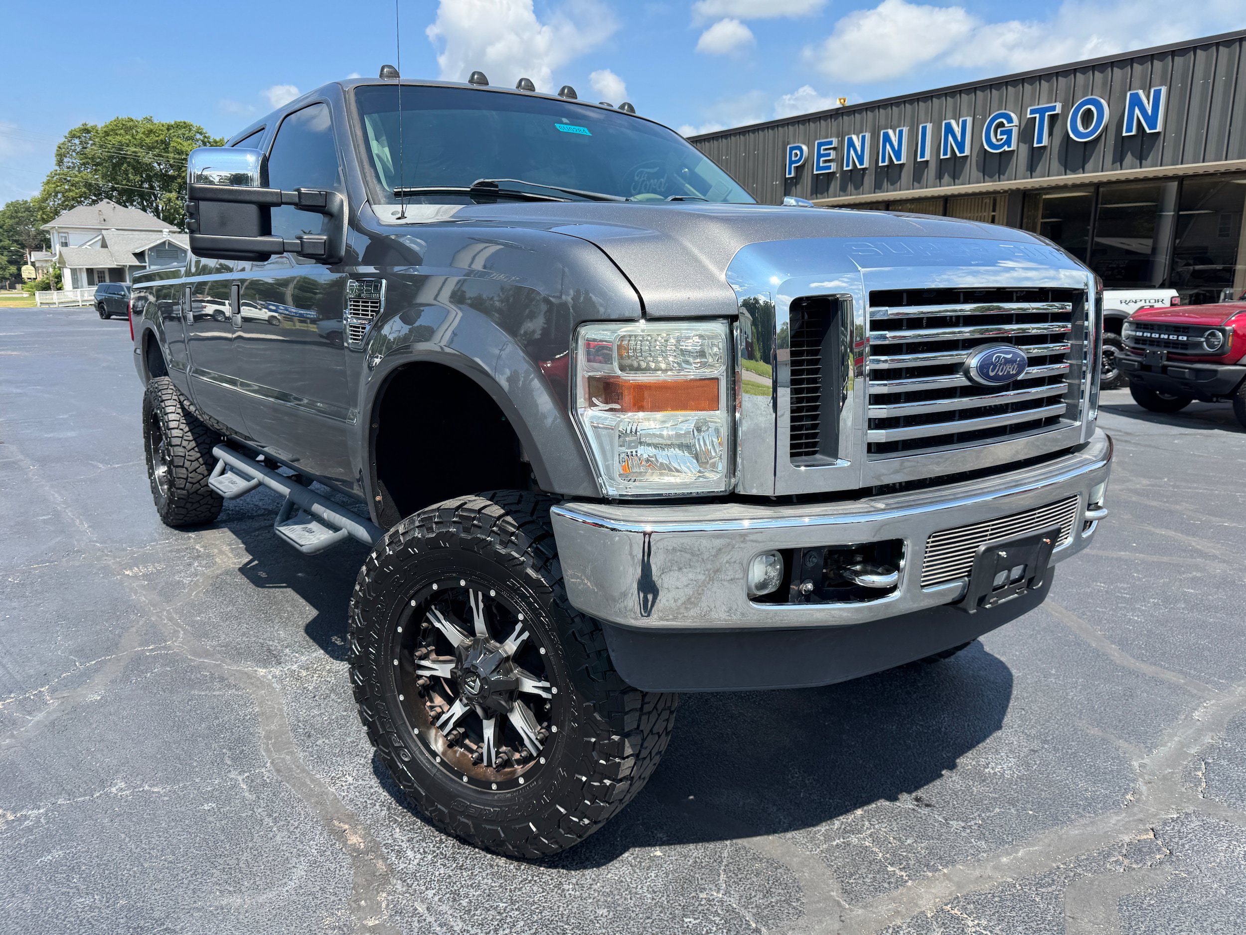 Used 2009 Ford F350 Lariat AWD/4WD image 1