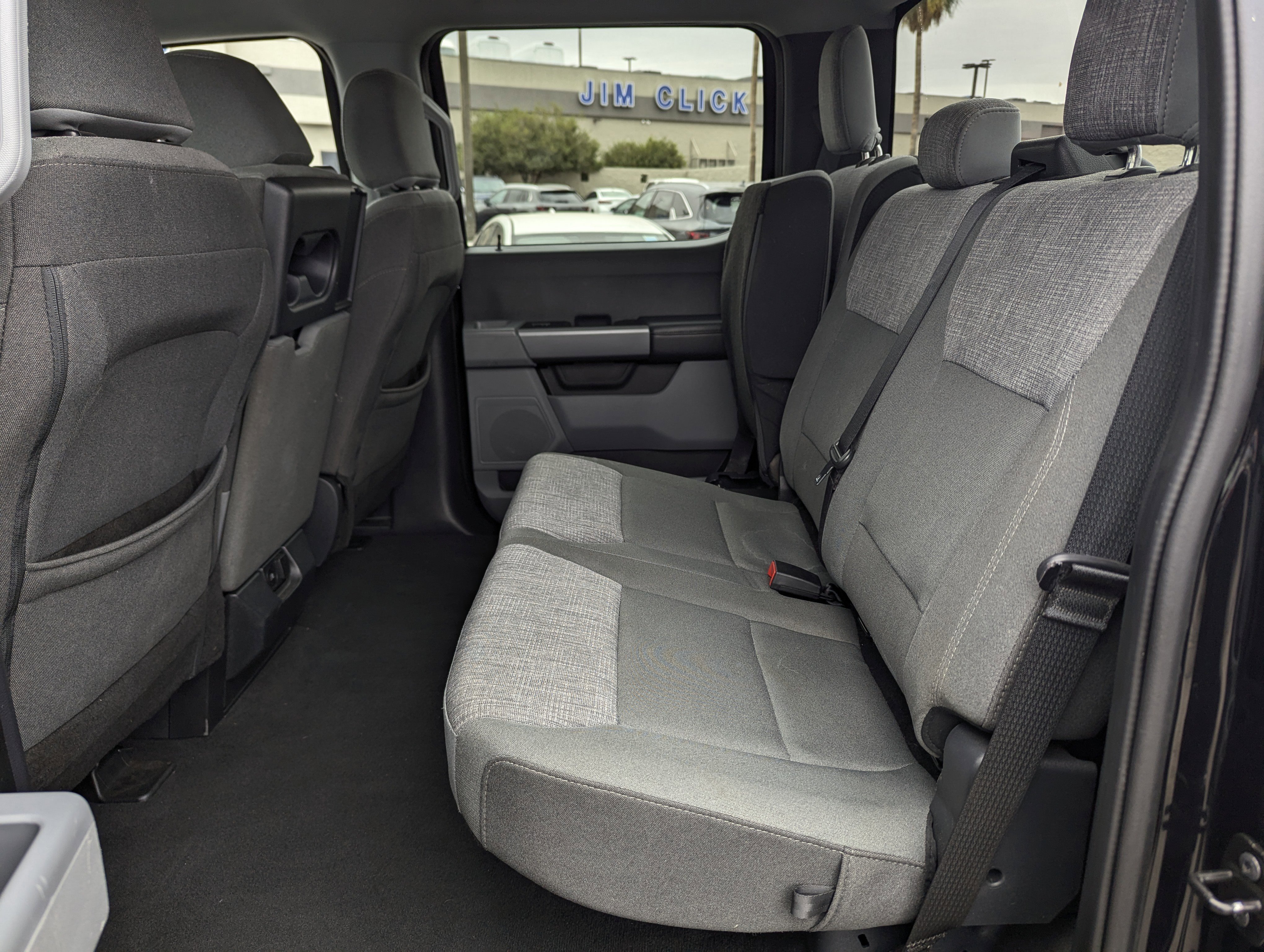 Certified 2025 Ford F250 XLT w/ FX4 Off-Road Package image 9