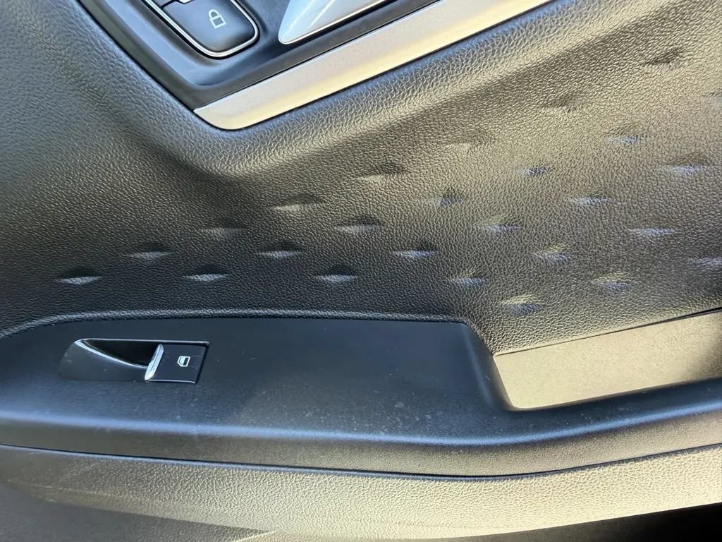 Used 2020 Ford Escape SEL AWD/4WD image 22