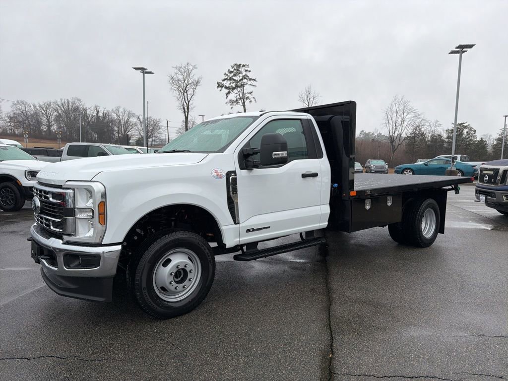 New 2026 Ford F350 XL w/ XL Chrome Package image 7