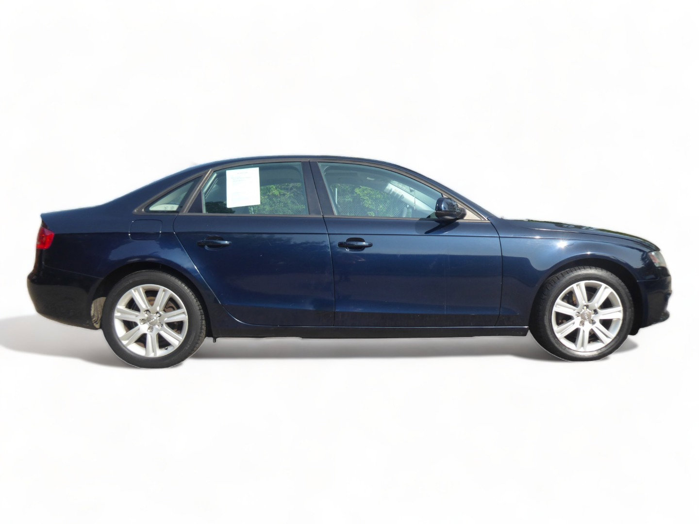 Used 2010 Audi A4 2.0T Premium image 4