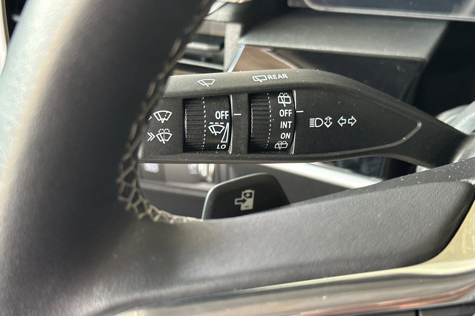 Used 2025 Honda Prologue Touring image 32