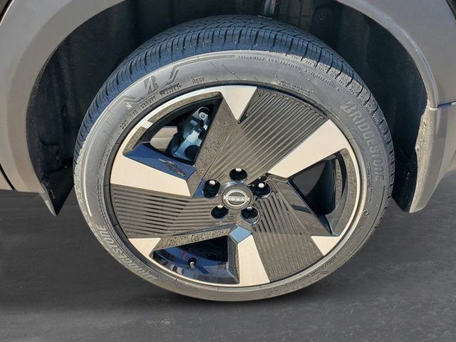 New 2025 Nissan Kicks SR w/ Illumination Package image 10