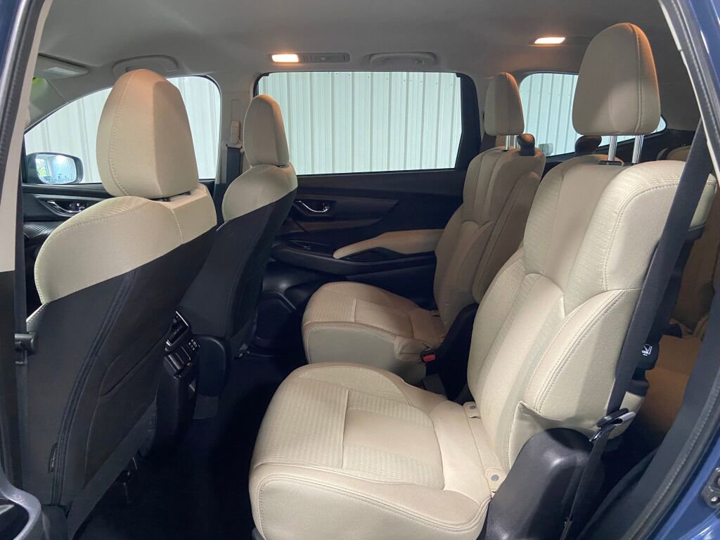 Used 2023 Subaru Ascent Premium w/ Convenience Package image 6