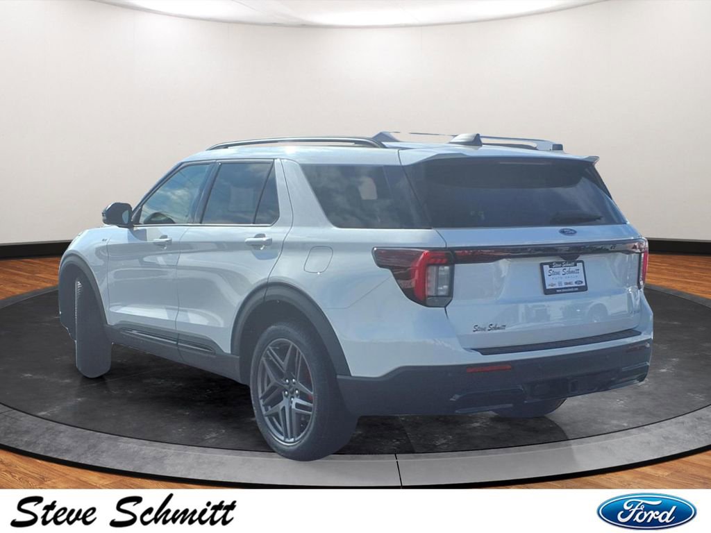 New 2026 Ford Explorer ST-Line w/ ST-Line Street Pack image 3