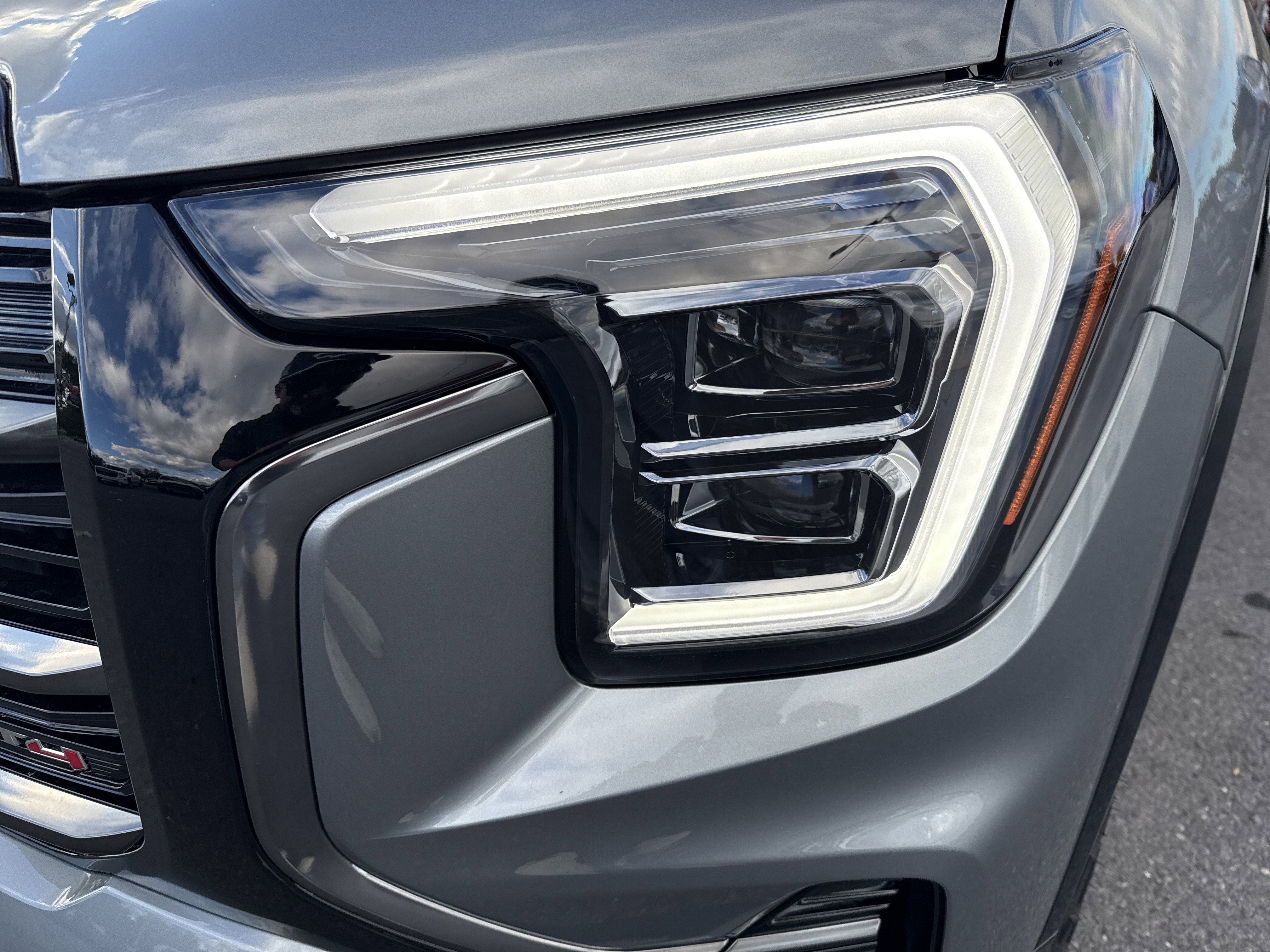 New 2026 GMC Terrain AT4 w/ Convenience Package III image 9