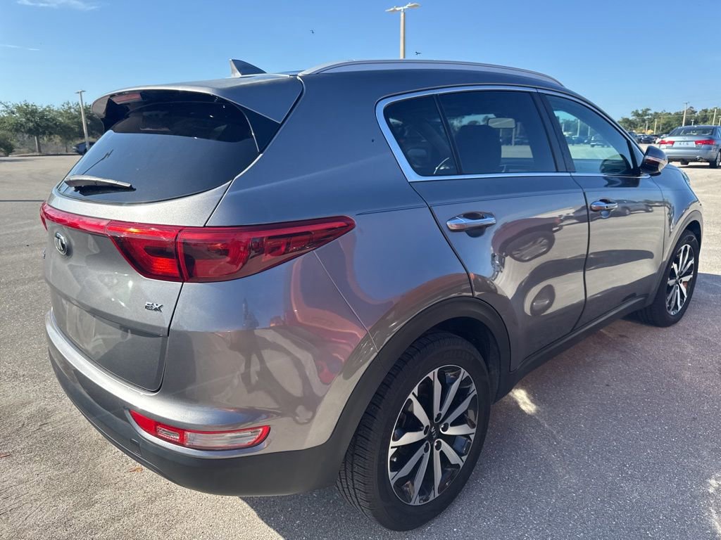 Used 2018 Kia Sportage EX FWD image 2