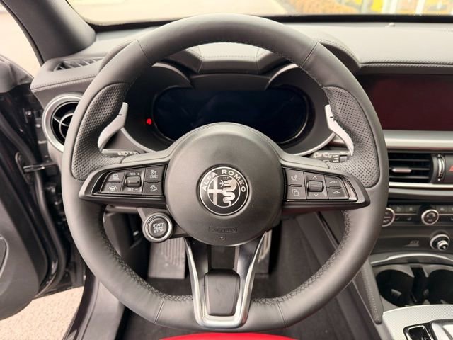 New 2026 Alfa Romeo Stelvio Sprint image 14