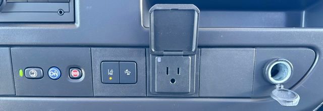 Used 2024 Chevrolet Express 3500 LS w/ Chrome Appearance Package RWD image 29