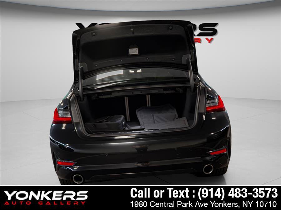 Used 2021 BMW 330e w/ Convenience Package RWD image 37